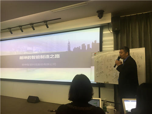 微信图片_20171201160122.jpg